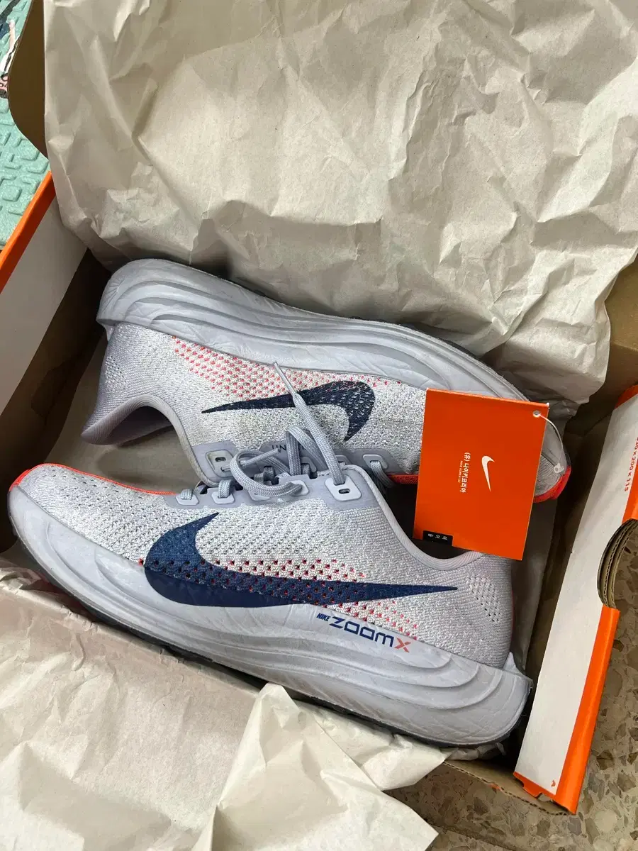 ペガサスプラス 26.5 ナイキ ペガサスプラス 26.5cm ペガサスプラス 26.5 ナイキ ペガサスプラス 26.5cm